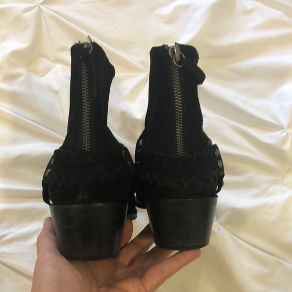 Vintage 7- size 9 black suede/leather vintage looking Alameda boots - Picture 5 of 10